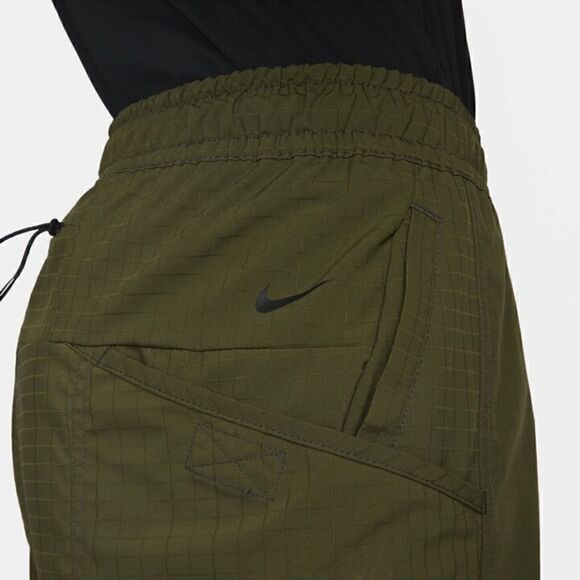 Nike DRI-FIT ADV A.P.S. Woven Fitness Pants Green - Picture 6 of 12